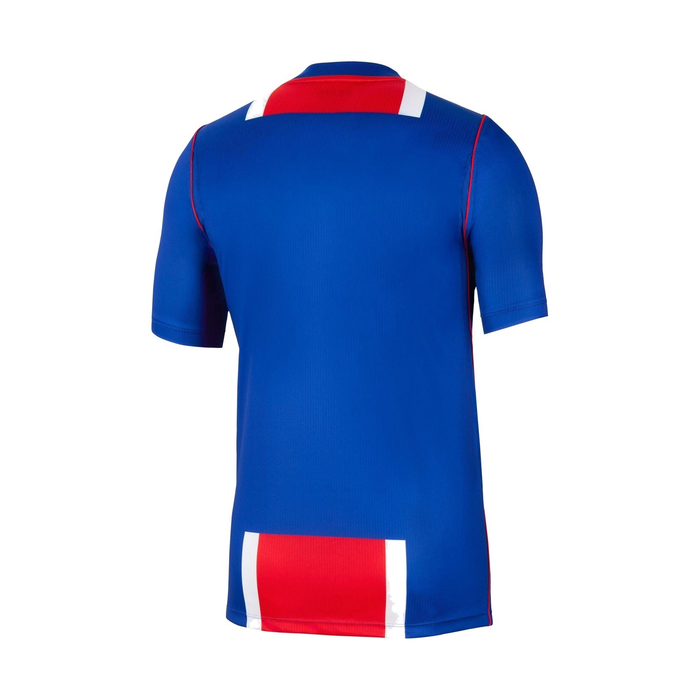 Nom et numéro, floqués sur le maillot